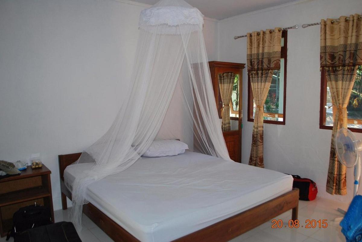 Tangkoko Macaca Hotel Rinondoran Екстериор снимка