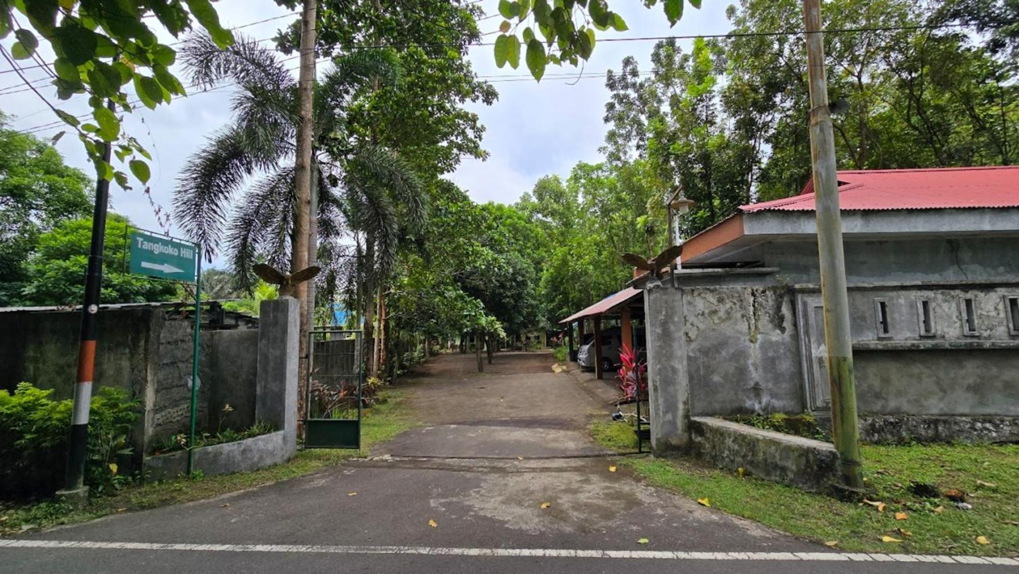 Tangkoko Macaca Hotel Rinondoran Екстериор снимка